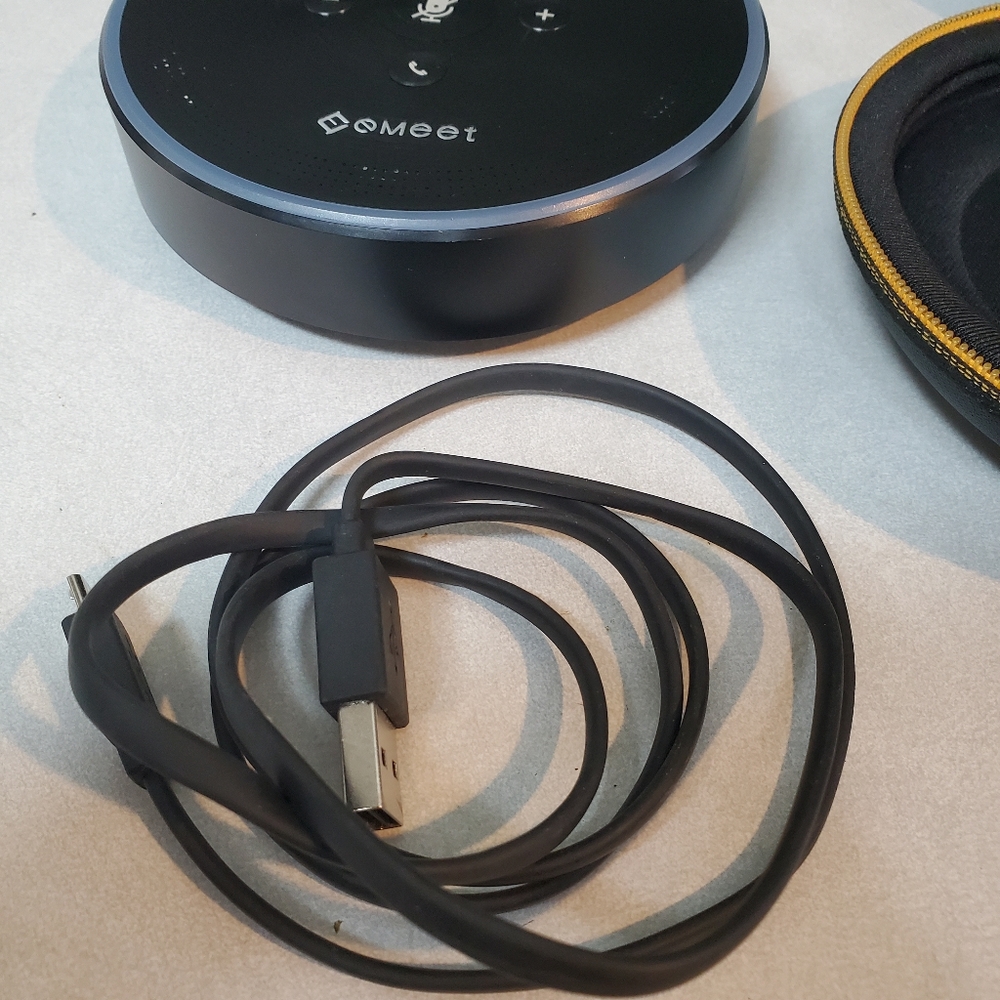 Wireless Conferencing Speakerphone - Picture 9 of 9